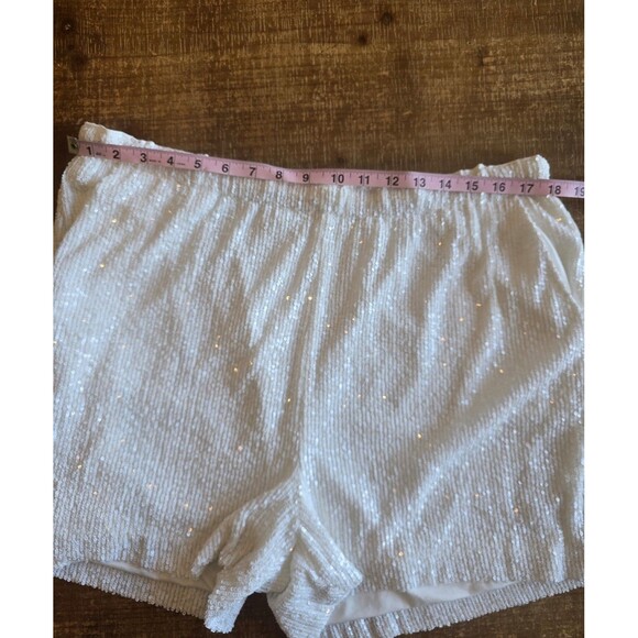 TRINA TURK SWIM White ldol Sequin Cover-Up Shorts With Pockets size XL - Picture 7 of 9